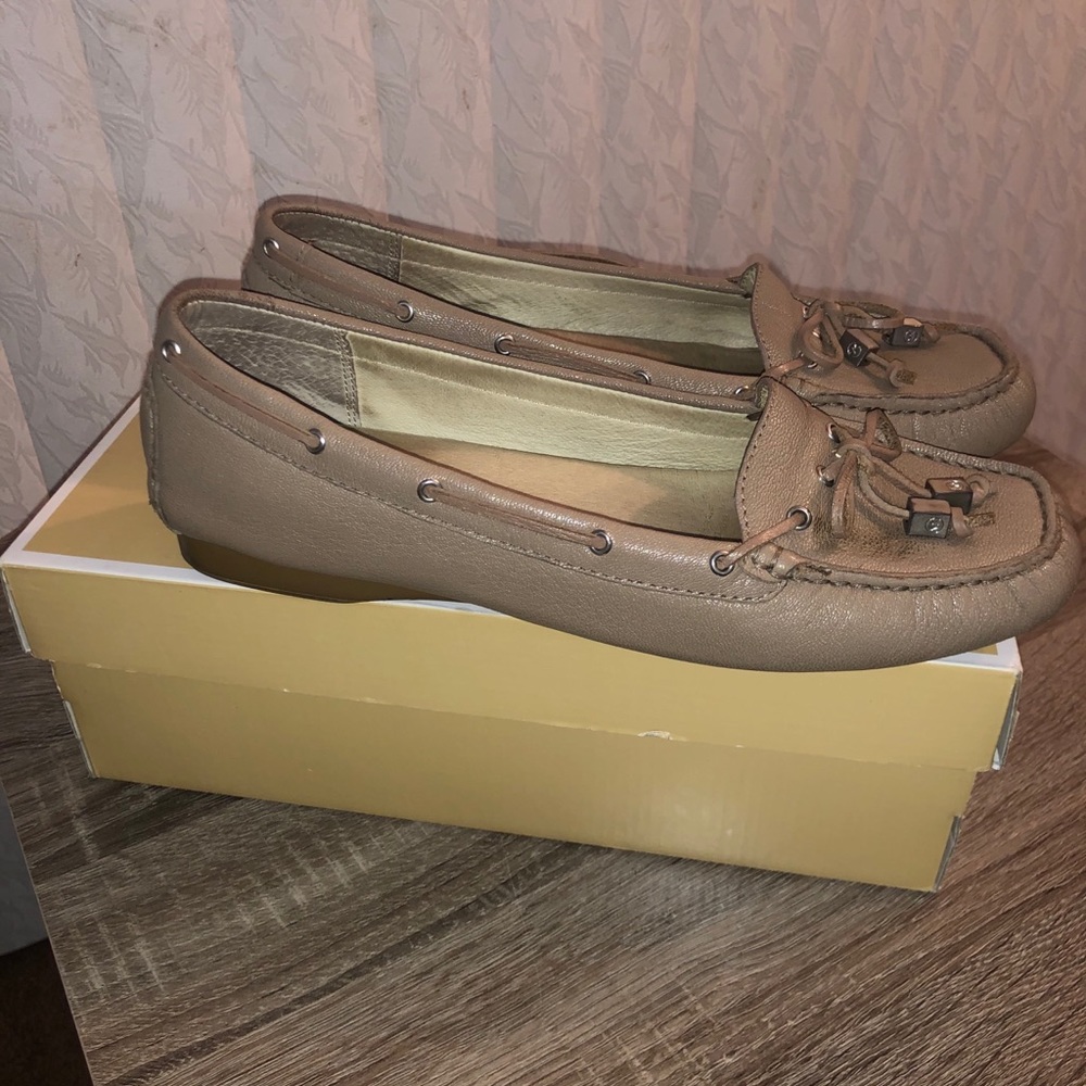 Michael Kors Flats